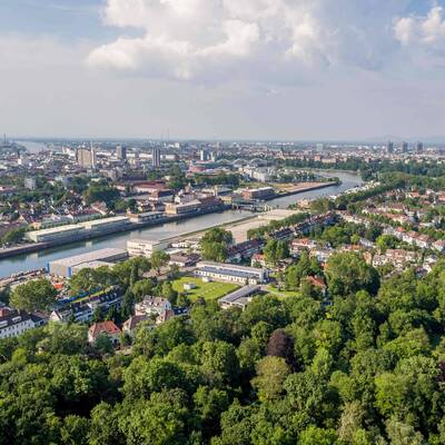 Blick auf Ludwigshafen am Rhein